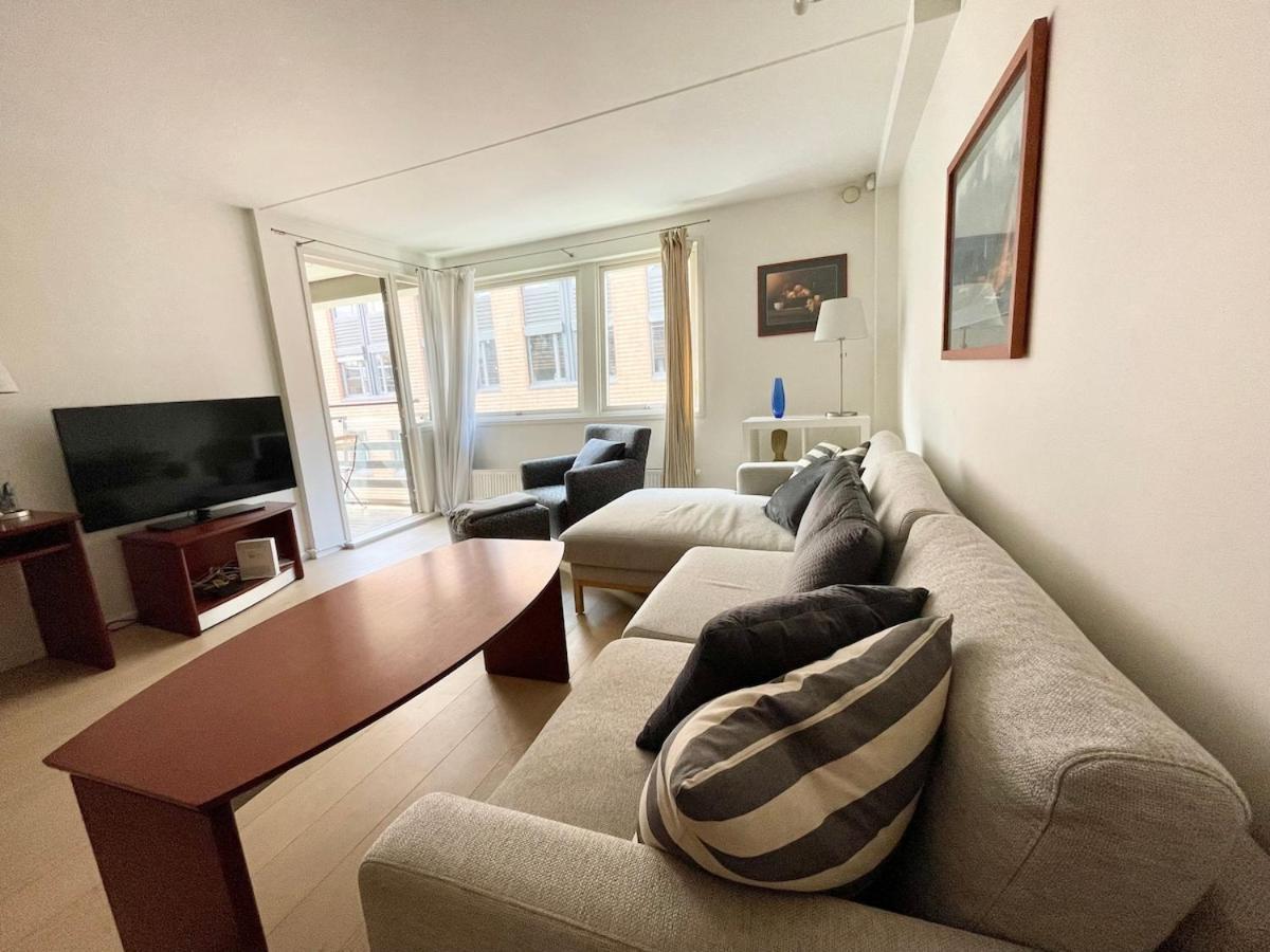 Spacious Aker Brygge With Balcony Appartement